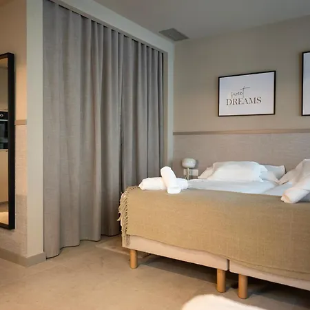 Apartman 87 Llaves *